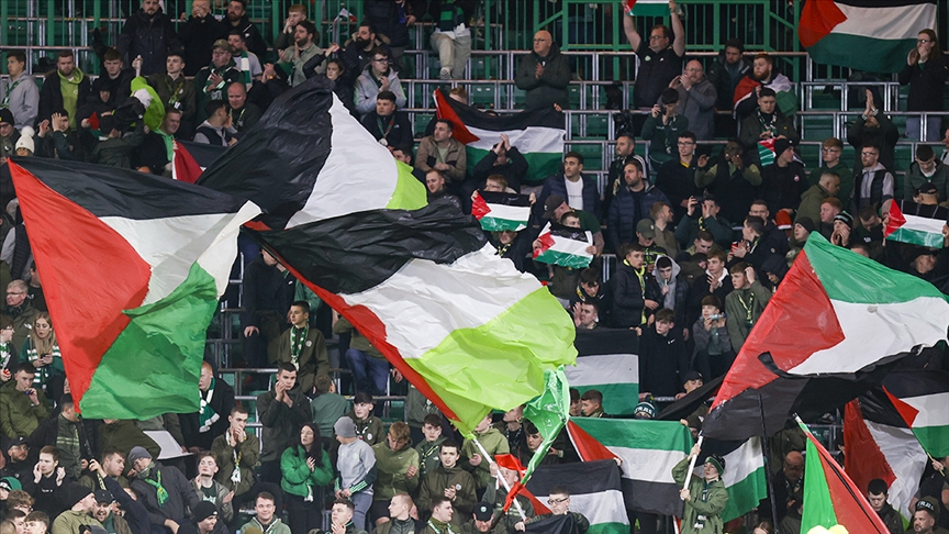 دادگاه فرانسه دو جوان را به‌دلیل حمل پرچم فلسطین از حضور در مسابقات ورزشی منع کرد